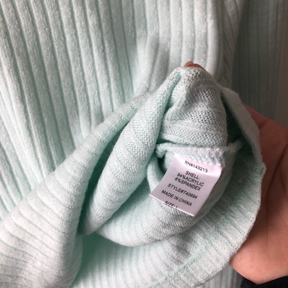 Miss Love Mint Blue Long Sleeve Cropped Top - Picture 4 of 4